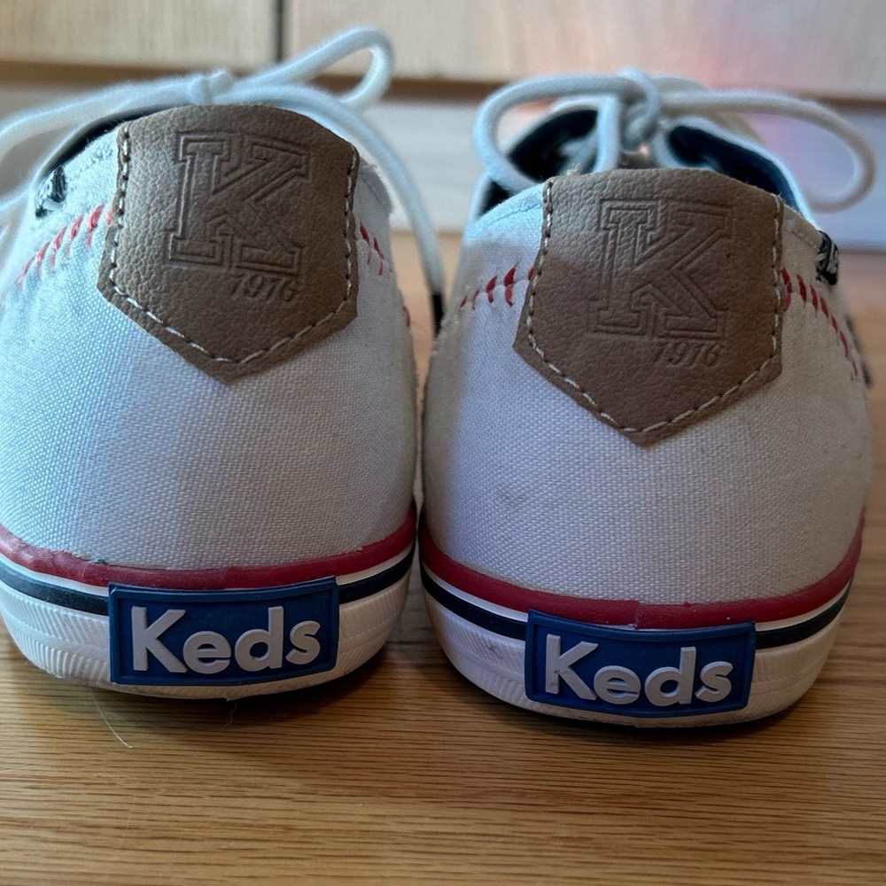 Keds Champion Pennant Canvas Women's Size 8.5 Sneakers Shoes White Lace Up - Picture 4 of 6